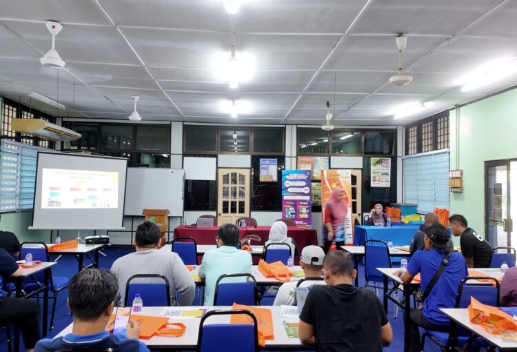 KURSUS PENGGUNAAN RACUN MAKHLUK PEROSAK